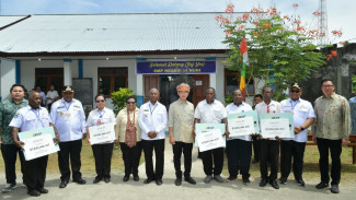 Acer Indonesia Dorong Transformasi Digital Sekolah di Papua Barat Lewat Bantuan Teknologi