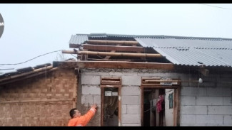 Sembilan Rumah di Rumpin Rusak Diterjang Angin Kencang