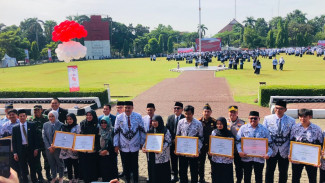 Hari Guru Nasional & HUT ke-80 PGRI: Bogor Menghormati Para Penjaga Masa Depan Bangsa
