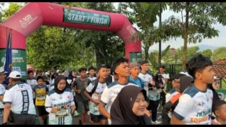Edufun Run 5K Tanjungsari Meriahkan Hari Guru, Ratusan Peserta Lari di Alam Terbuka