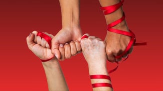 Jauhi Virusnya, Bukan Orangnya: Makna Hari AIDS Sedunia yang Sebenarnya