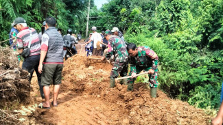 Akses Jalan Curugbitung–Malasari Kembali Normal Usai Kerja Bakti Muspika Nanggung dan UPT JJ Kelas A Wilayah VI Cigudeg