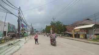 Akses Warga Kian Nyaman, Rekonstruksi Jalan Muhammad Toha Parungpanjang Dikebut Jelang Akhir Tahun