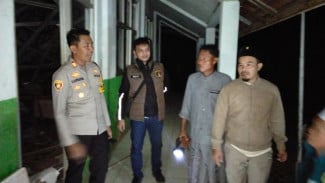 SD Negeri Ciketug Roboh, Kapolsek Nanggung Bersama Jajaran Turun Langsung Amankan Lokasi