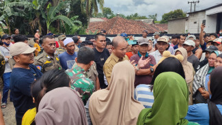Warga Cipinang Turun ke Balai Desa, Tuntut Kejelasan Kompensasi Dampak Penutupan Tambang