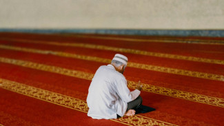 Kesehatan Mental dalam Islam: Kekuatan Doa dan Zikir sebagai Terapi Penenang Jiwa