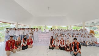 KKN Tematik UMBARA Desa Sukajaya Gaungkan “Katakan Tidak pada Narkoba” di SMAN 01 Sukajaya