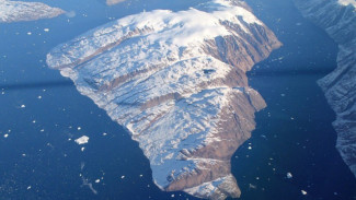 Pulau Es Jadi Rebutan Dunia, Apa yang Membuat Amerika Serikat Mengincar Greenland?