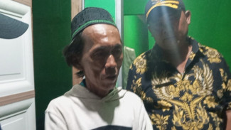 Buntut Viral Kekerasan Oknum Aparat, Pak Suderajat Penjual Es Krim Gabus Kini Banjir Bantuan hingga Hadiah Umroh