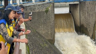 Rp400 Miliar Disiapkan untuk Normalisasi Ciliwung Tahap Awal, Wamen PU Pastikan Infrastruktur Katulampa Aman