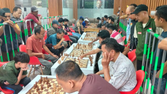FOTO: Adu Strategi di Papan Catur, Jonggol Semarakkan HUT Gerindra ke-18