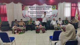 Reses DPRD Bogor di Cariu, Warga Soroti Pendidikan, Sampah hingga Jalan Rawan Begal