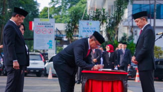 Dedie-Jenal Lantik 245 Pejabat, Targetkan Peningkatan Pendapatan dan Penataan Kota