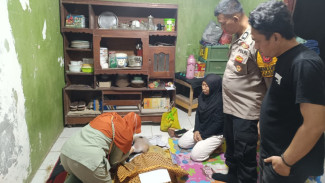 Wanita 40 Tahun Ditemukan Tergantung di Kontrakan Gunung Putri, Keluarga Tolak Autopsi