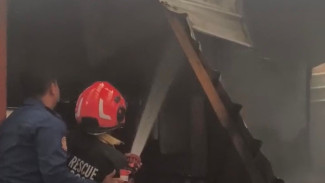 Dua Kali Ledakan di Taman Heulang, Dapur Kafe Hangus Diduga Akibat Kebocoran Gas