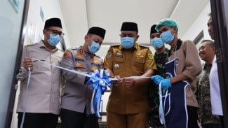 Bupati Bogor dan Kapolres Bogor Resmikan SPPG ke-9 di Cibungbulang, Dorong Perluasan Lapangan Kerja