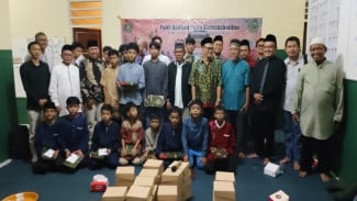 Hangatnya Ramadan, PC Muhammadiyah Tanah Sareal Gelar Ifthor Jama’i Bersama Anak Yatim