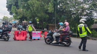 Kapolsek Megamendung Bersinergi dengan Supeltas Amankan Arus Libur Lebaran di Puncak