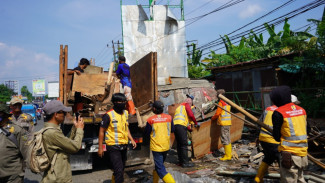 Ratusan PKL Parung Ditertibkan, Trotoar hingga Pohon Jubleg Disisir Demi Tertib dan Lancar