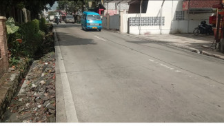 Jalur Tamansari Sempit dan Macet, Kades Sukajadi Soroti Minimnya Perhatian DPRD