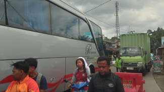 Wisata Ramai, Jalan Sempit: Warga Tamansari Soroti Minimnya Perhatian DPRD