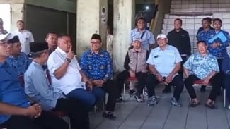 Bupati Bogor Tinjau Pasar Parung, Janjikan Penataan Tanpa Menggusur PKL