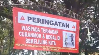 Warga Sukamulya Rumpin Pasang Spanduk Anti Begal dan Curanmor, Pengendara Diminta Lebih Waspada
