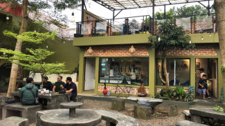Hidden Gem Alert! Phin & Co Hadirkan Suasana ala Vietnam di Gadog Ciawi