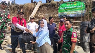 BRI Pusat dan H. Mulyadi Salurkan 1.000 Paket Sembako untuk Warga Terdampak Bencana di Bogor