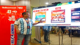 Telkomsel Hadirkan Paket Bola Gembira MAXStream TV, Nonton 32 Besar Piala Dunia 2026 Makin Mudah dan Seru Menulis