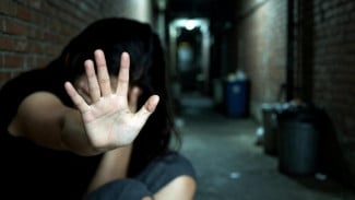 Di Balik Perut yang Membesar: Perjuangan NS, 15 Tahun, Mencari Keadilan di Rancabungur