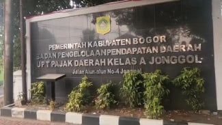 Warga Keluhkan Jam Layanan Pajak Jonggol Tutup Pukul 14.00 WIB