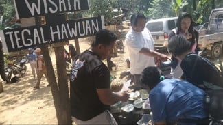 Berburu Durian di Tegal Hawuan Antajaya, Ada Kopi dan Pesona Alam