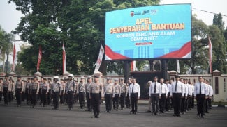 Polisi dan Mahasiswa NTT Kirim Bantuan Rp100 Juta ke Manggarai Timur