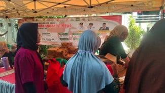 Warga Cariu Antusias Sambut Gerakan Pangan Murah, Kebutuhan Pokok Lebih Terjangkau