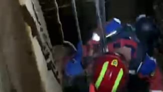 Gas Beracun di Sumur, Damkar Bogor 30 Menit Evakuasi Jenazah Pekerja