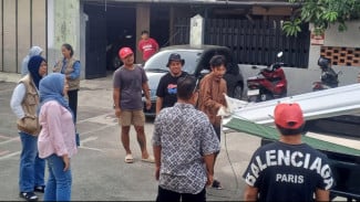 Bantu Korban Kebakaran Bondongan, Dadang Senjaya Salurkan Material Bangunan