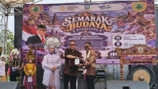 SMK Kesehatan Prof. Dr. Moestopo Leuwisadeng Dapat Dukungan Kemenbud untuk Pelestarian Budaya