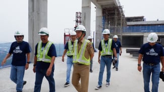 SIG Tower 18 Lantai Resmi Topping Off, Perkuat Ekosistem Industri Sains di Bogor