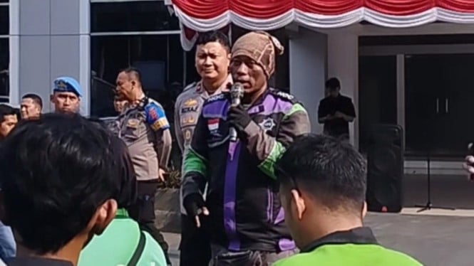 Kapolres Bogor Ajak Ojol Gelar Salat Gaib