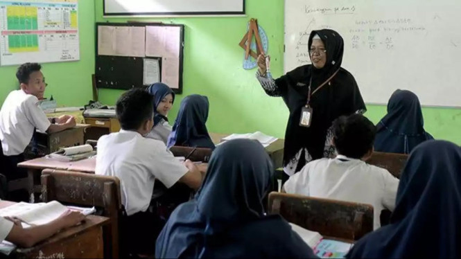 Ilustrasi : Belajar mengajar siswa. Ist