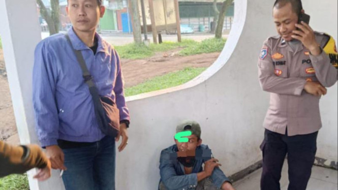 Pria Tanpa Identitas Diamankan Warga di Rumpin