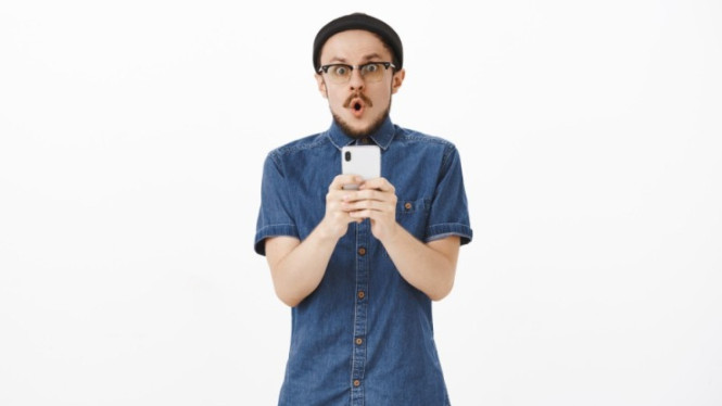 Ilustrasi penyadapan smartphone/freepik