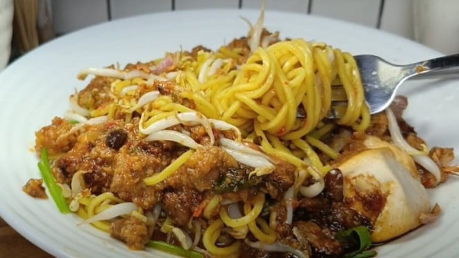 Tauge Goreng Bogor merupakan perpaduan kuliner Tionghoa dan Eropa