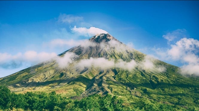 Gunung Salak