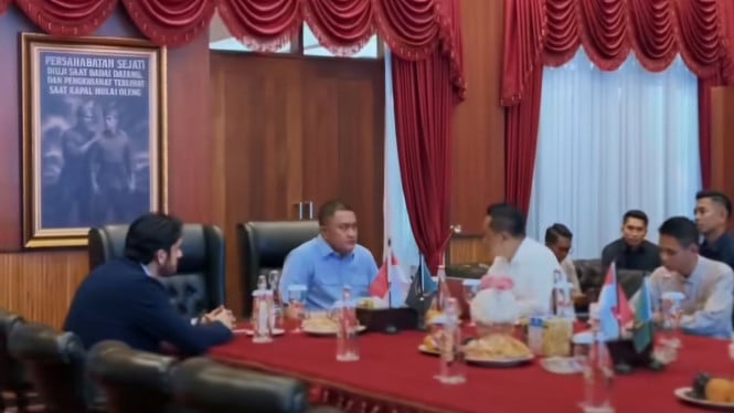 Bupati Bogor Rudy Susmanto gelar rapat bahas kereta gantung.