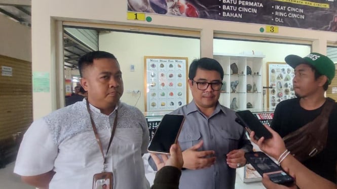 Direktur Utama perumda pasar pakuan jaya Jenal Abidin
