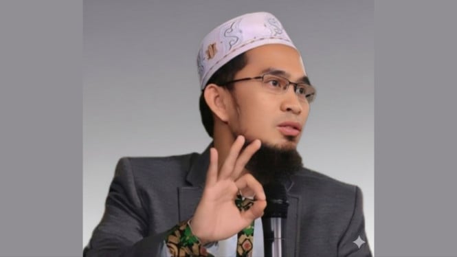 Ustadz Adi Hidayat: Bisnis adalah jalan menuju zakat dan sedekah.