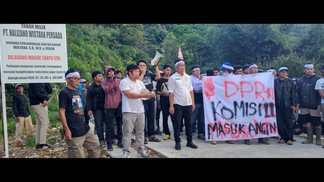 Petani protes plang PT HWP.
