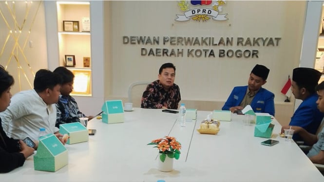 Ketua DPRD Kota Bogor Adityawarman Adil